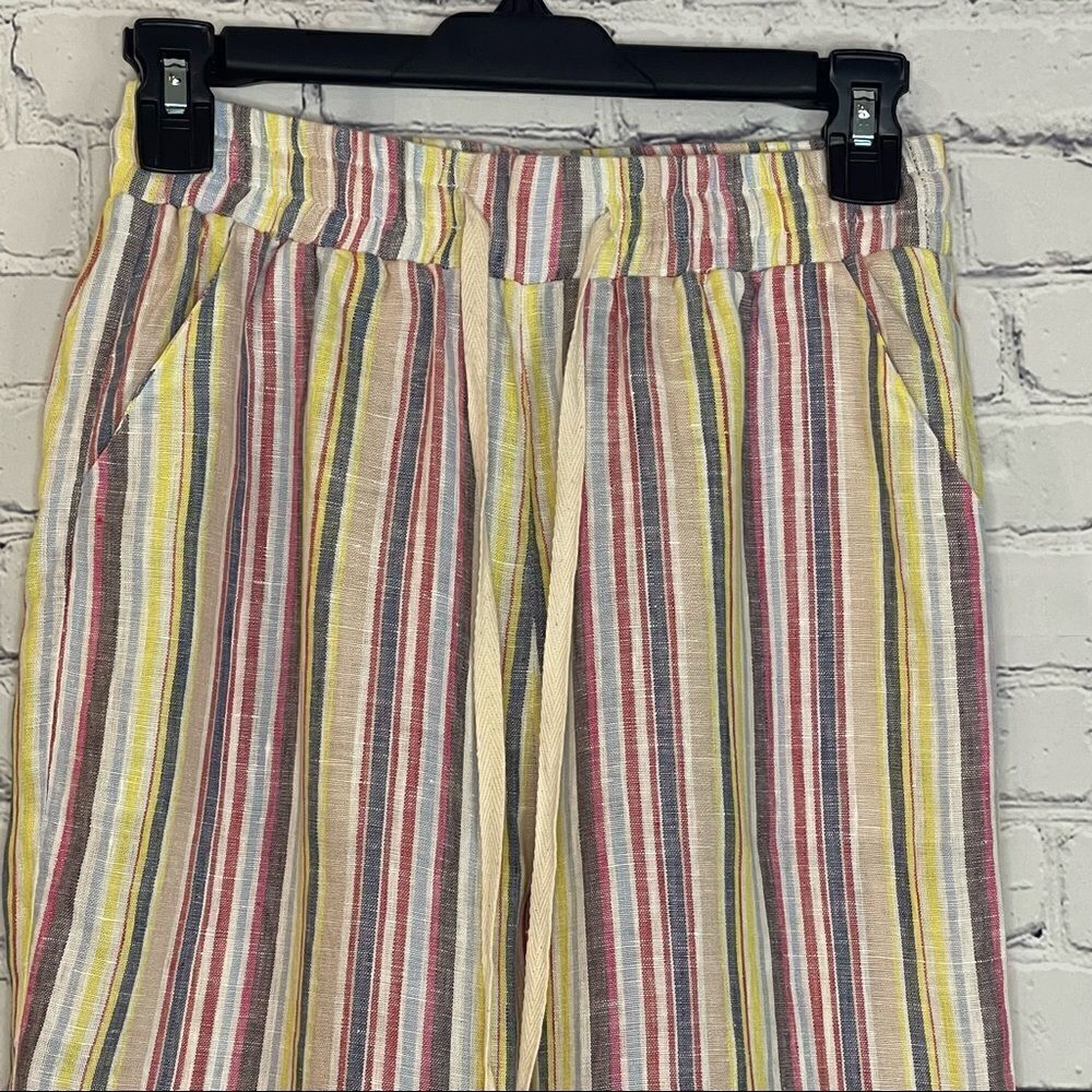 Elan Linen Cropped Pant - Picture 4 of 10
